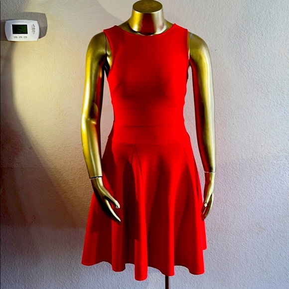 Dress - Picture 1 of 2